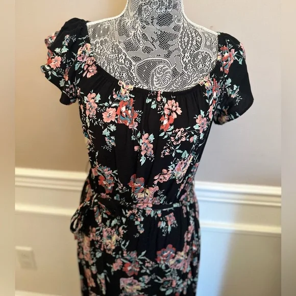 Xhilaration Women’s Black Floral Faux Wrap High Low Dress - Medium - Picture 3 of 10